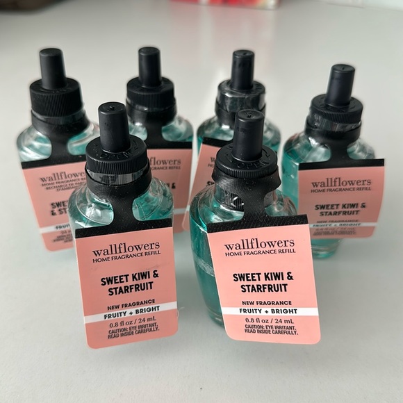 🌴 Bath & Body Works 🥝 Sweet Kiwi & Starfruit Wallflower Refills x6 ➕ 2 FREE!! - Picture 2 of 11